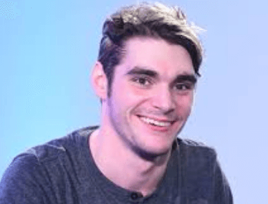 RJ Mitte Wife: Who Is RJ Mitte Married To?