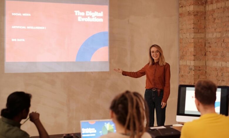 expanding online audience strategies