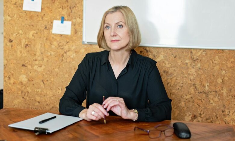 online strategist marketing lighthouse